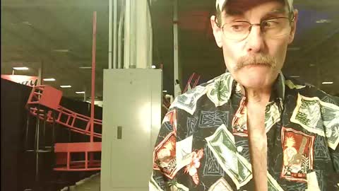 Ray online show from December 6, 10:41 pm