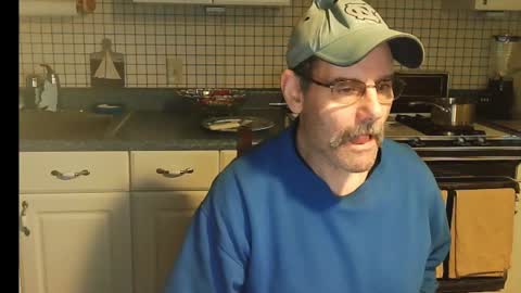 Ray online show from December 14, 12:23 pm