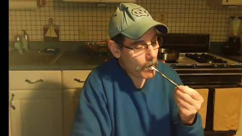 Ray online show from December 15, 11:45 am