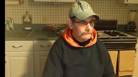 Ray online show from December 24, 1:17 pm