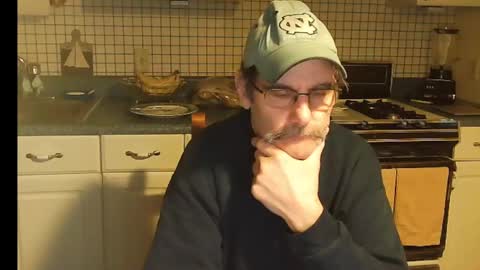 Ray online show from February 5, 10:19 am