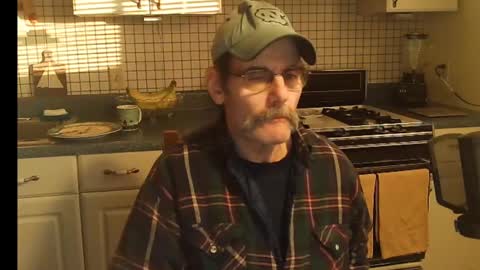 Ray online show from March 3, 10:42 pm