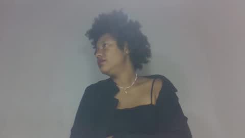 razanastine online show from November 14, 3:49 am