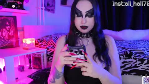 My kittensIm on vacation until July 25th. You can join the fan club  free content  online show from November 28, 9:06 pm