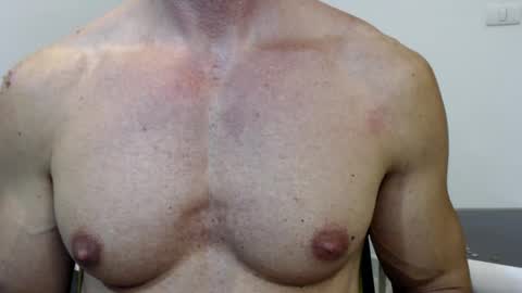 razorramon13 online show from February 8, 3:53 pm