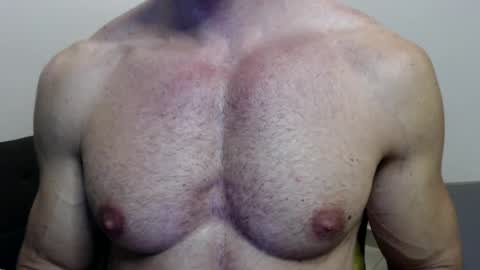 razorramon13 online show from March 1, 8:13 am