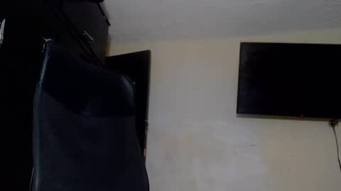 Snapshot of real1dk chatting on December 30, 6:05 pm Sthith online show from December 30, 6:05 pm