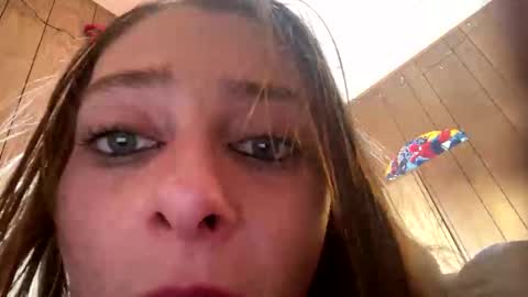 Snapshot of realisararebreed chatting on December 14, 5:07 pm realisararebreed online show from December 14, 5:07 pm