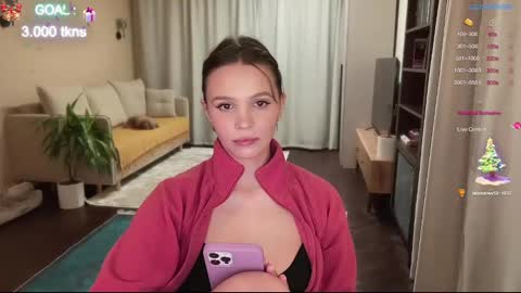 AliceEve online show from December 17, 9:05 pm