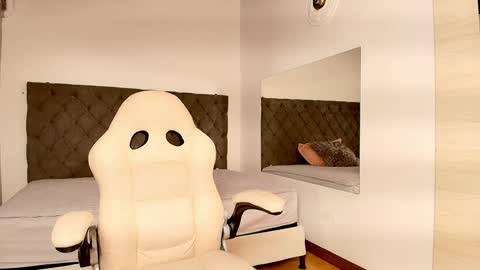 I invite you to my birthday on November 3th  online show from February 9, 3:32 am