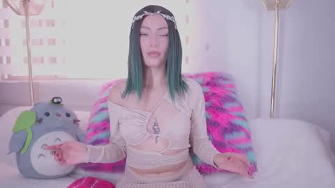 Rebeca  online show from September 16, 1:01 pm