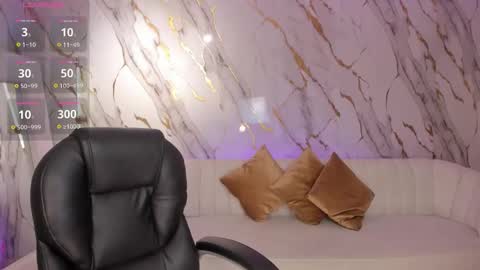 Rebe online show from September 16, 7:15 pm