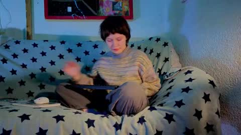 Lara online show from October 19, 5:02 pm