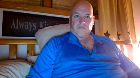 Mtn. Man online show from October 19, 1:50 am