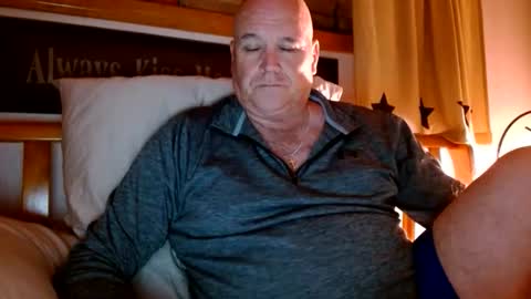 Mtn. Man online show from November 6, 2:34 am