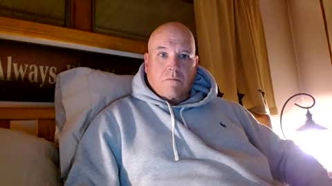 Mtn. Man online show from November 11, 2:55 am