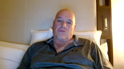 Mtn. Man online show from November 19, 2:22 am