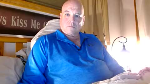 Mtn. Man online show from November 21, 2:10 am