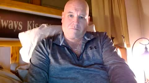 Mtn. Man online show from November 28, 4:15 am