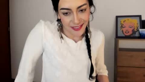 red_flower203 online show from October 14, 7:47 pm