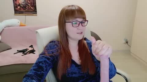 Lisa online show from November 26, 6:09 pm