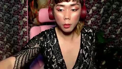 red_kitsune69 online show from September 15, 8:53 pm