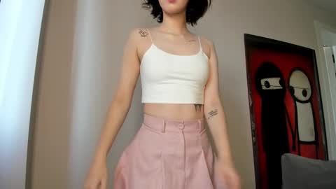 Snapshot of red_mok chatting on September 19, 12:45 am Neta online show from September 19, 12:45 am