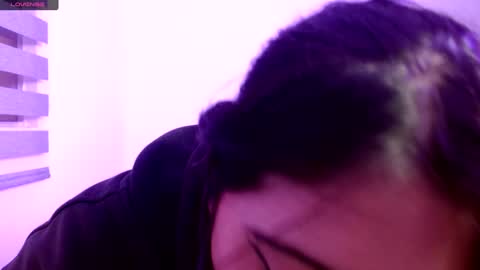 IG   OF red moonn online show from December 11, 7:57 pm