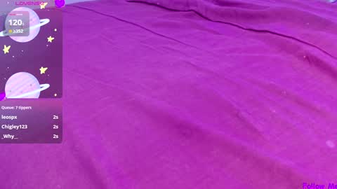 IG   OF red moonn online show from January 14, 3:36 pm