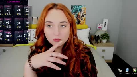 Lessy Fox online show from January 5, 4:48 pm