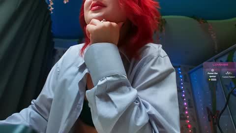 Snapshot of red_rose12 chatting on January 16, 9:27 am Jane online show from January 16, 9:27 am