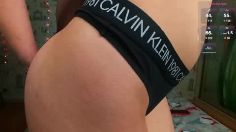 Snapshot of red_rose12 chatting on March 1, 2:23 pm Jane online show from March 1, 2:23 pm