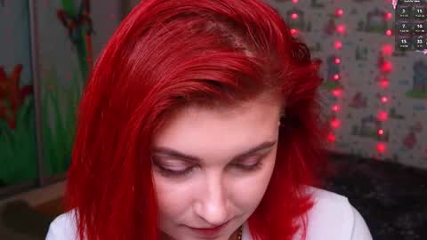 Snapshot of red_rose12 chatting on October 15, 9:42 am Jane online show from October 15, 9:42 am