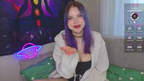 Mia online show from September 25, 4:05 am