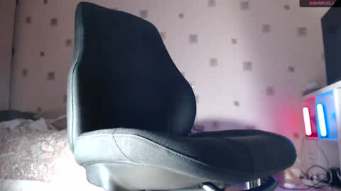 Steve Blond online show from February 3, 7:00 pm