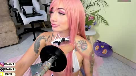 Lu Independiet model online show from February 26, 3:42 am