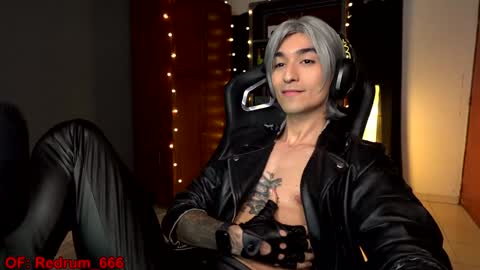 Red online show from December 31, 2:51 am