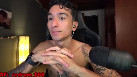 Red online show from January 15, 9:30 pm