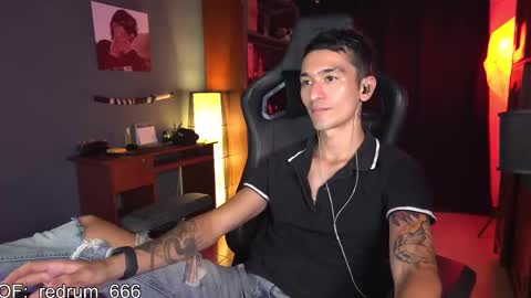 Red online show from March 10, 6:56 pm