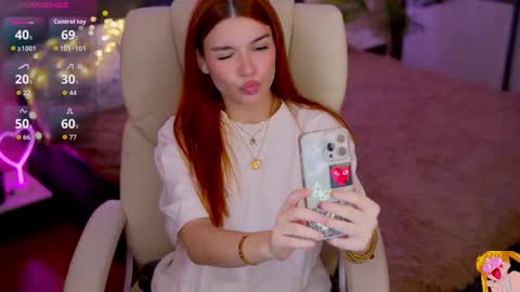 Snapshot of redshinee chatting on October 17, 6:27 am Mati online show from October 17, 6:27 am