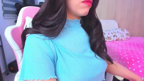 redski77 online show from January 25, 6:12 am