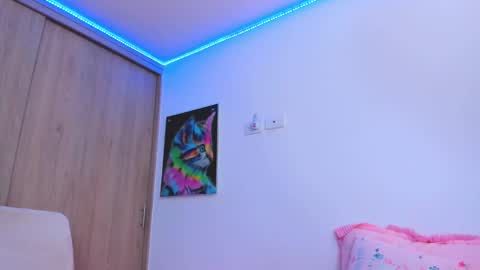 redski77 online show from February 26, 9:32 am