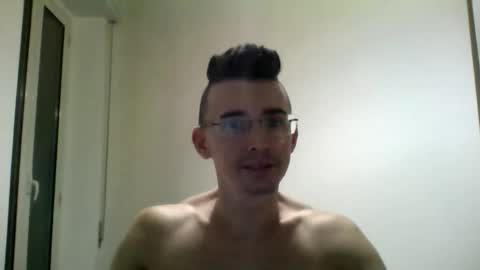 Snapshot of redstep0 chatting on September 9, 11:26 pm redstep0 online show from September 9, 11:26 pm