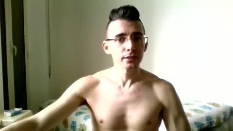 Snapshot of redstep0 chatting on September 14, 9:41 am redstep0 online show from September 14, 9:41 am