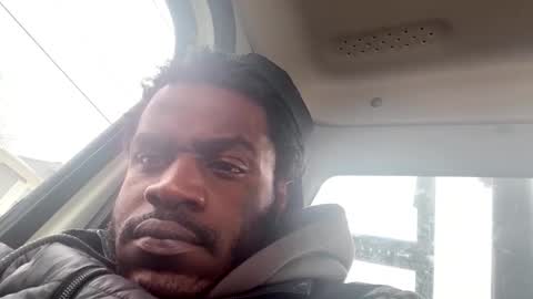 reekanddes online show from November 11, 7:03 pm