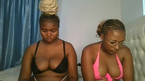 Snapshot of reenie_barbie chatting on March 10, 3:30 pm barbie online show from March 10, 3:30 pm