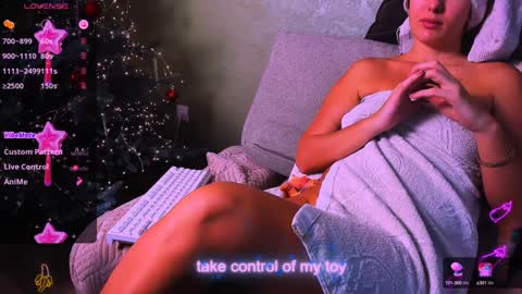 reggieMeow online show from January 9, 5:02 am