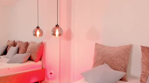 Regina  online show from September 13, 6:02 am