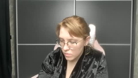 Regina online show from February 4, 5:12 pm