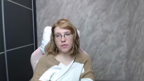 Regina online show from February 15, 3:09 am